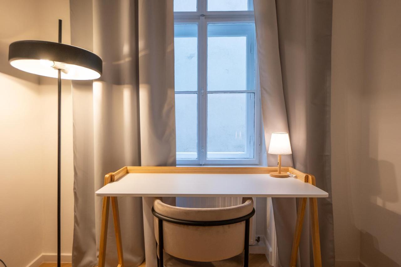 Spacious 110М2 Flat In The City Center Виена Екстериор снимка
