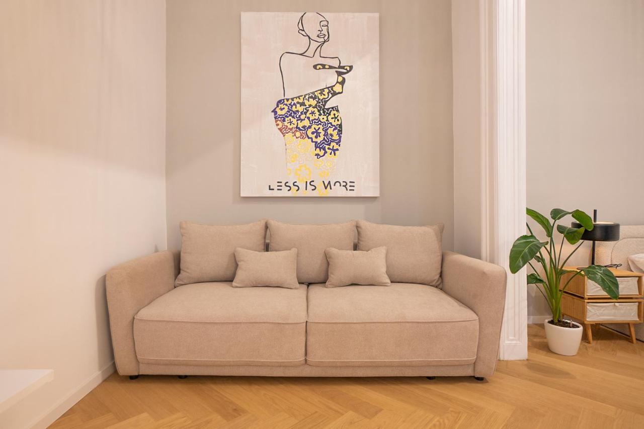 Spacious 110М2 Flat In The City Center Виена Екстериор снимка