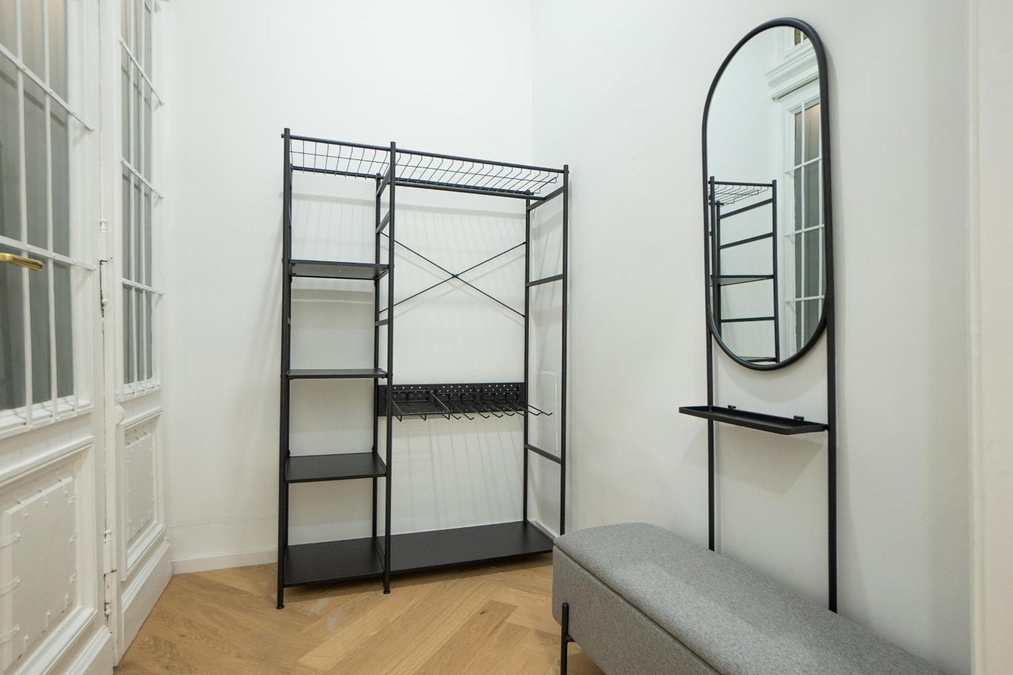 Spacious 110М2 Flat In The City Center Виена Екстериор снимка